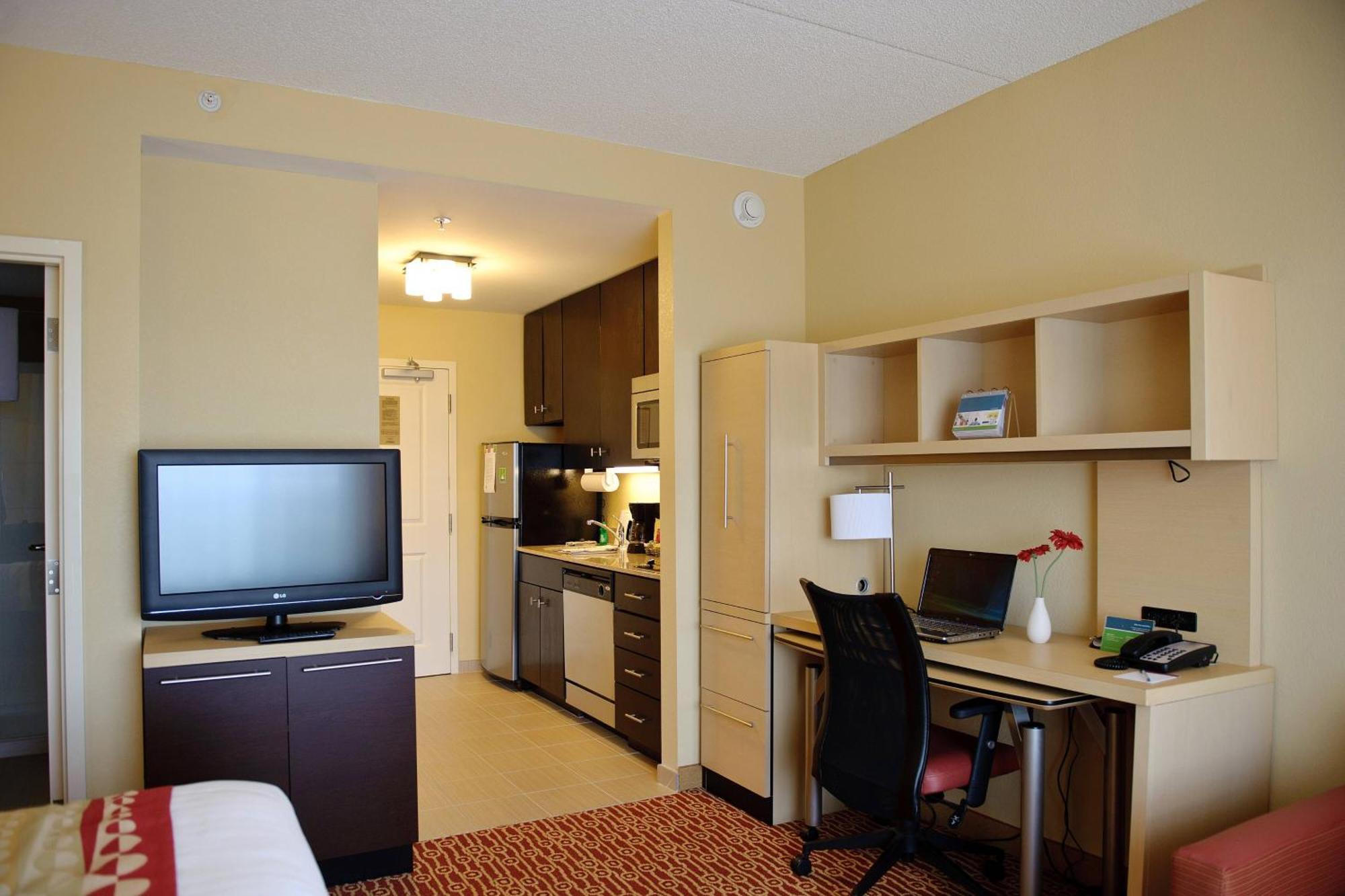 Towneplace Suites By Marriott Charlotte Мурсвилл Номер фото